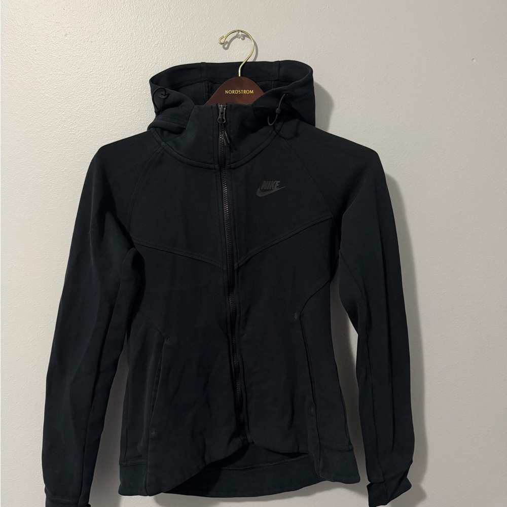 Nike Women's Tech Fleece Jacket in Black